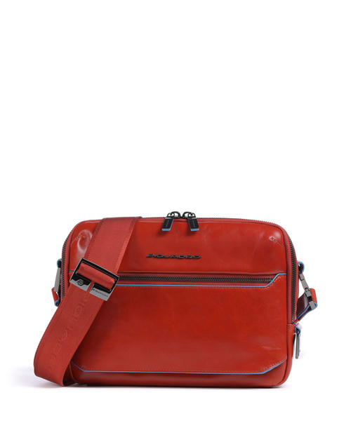 sumka-cherez-plecho-piquadro-blue-square-iz-vysokokachestvennoi-korovei-kozhi-tsveta-tabaka