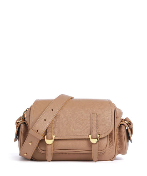 sumka-cherez-plecho-coccinelle-campus-iz-zernistoi-kozhi