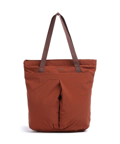 riukzak-bellroy-lite-18-izgotovlennyi-iz-pererabotannogo-neilona-i-gliny