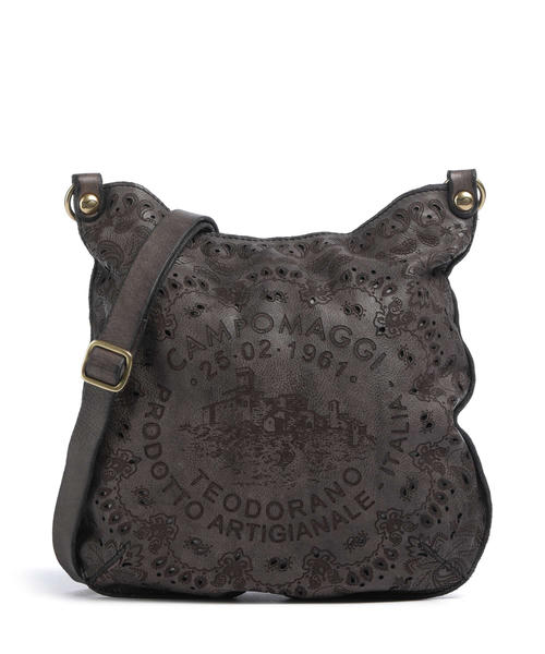 sumka-cherez-plecho-campomaggi-iz-vysokokachestvennoi-korovei-kozhi-serogo-tsveta