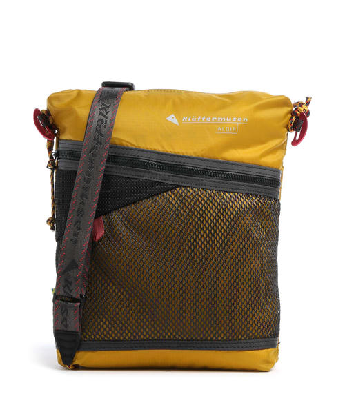 klaettermusen-algir-sumka-cherez-plecho-iz-pererabotannogo-poliamida-zolotogo-tsveta