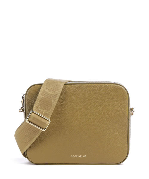 sumka-cherez-plecho-coccinelle-tebe-iz-zernistoi-kozhi-i-morskoi-travy