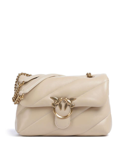 sumka-pinko-love-puff-classic-shoulder-bag-iz-ovechei-kozhi-bezhevyi-seryi-antichnoe-zoloto